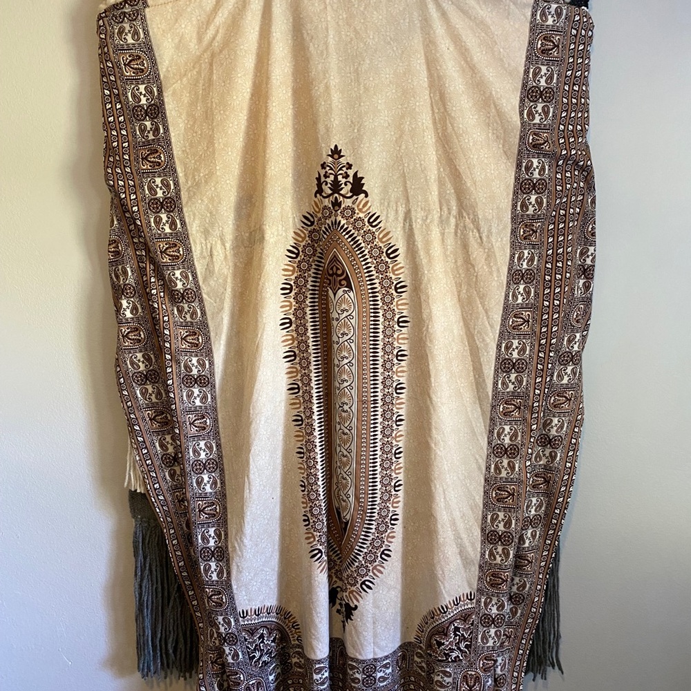 NF Free Size Rhinestone Kaftan - Picture 2 of 8